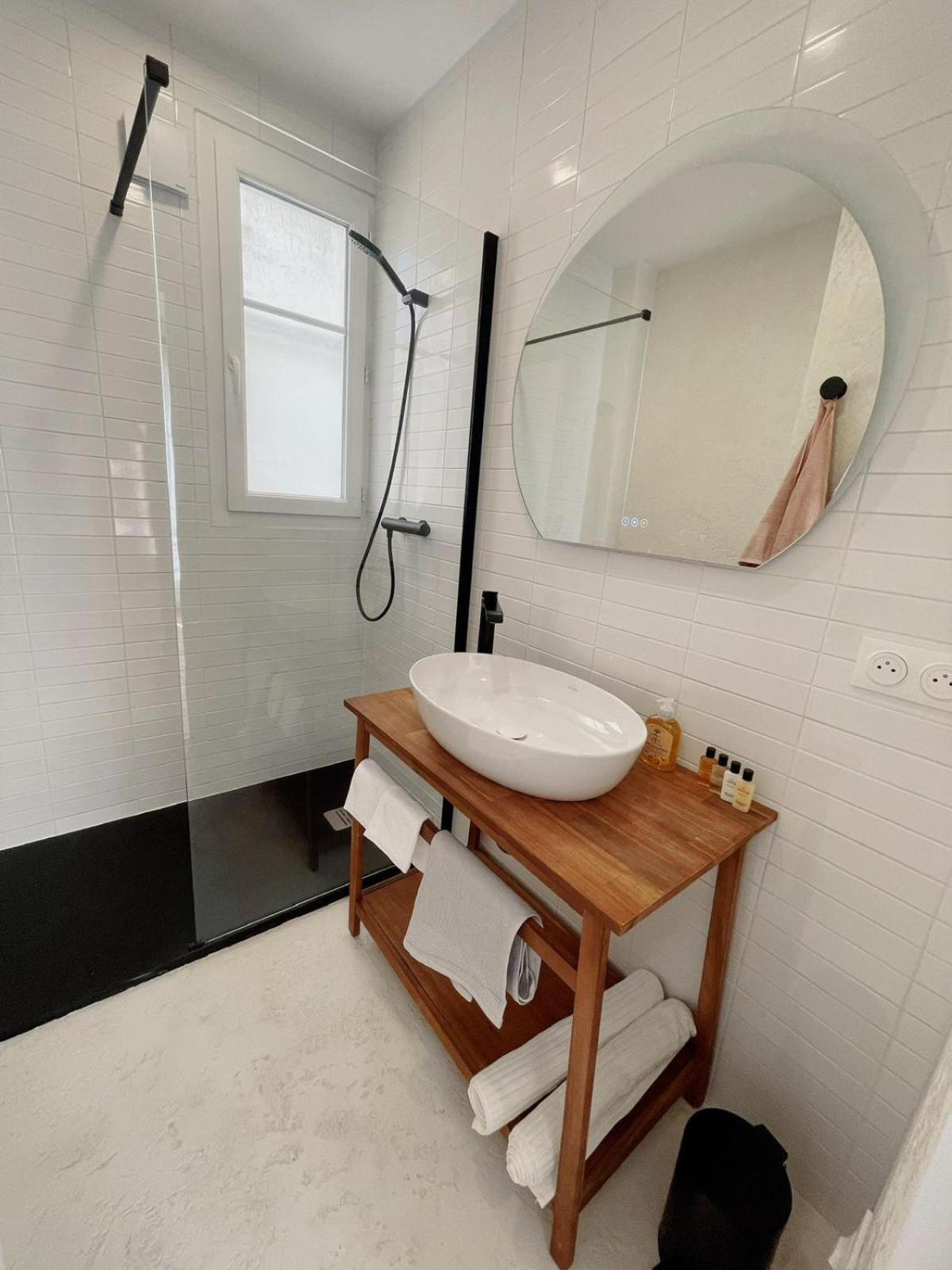 Exclusive Flat By Luxuio - Nearby Eiffel Tower Lejlighed Paris Eksteriør billede